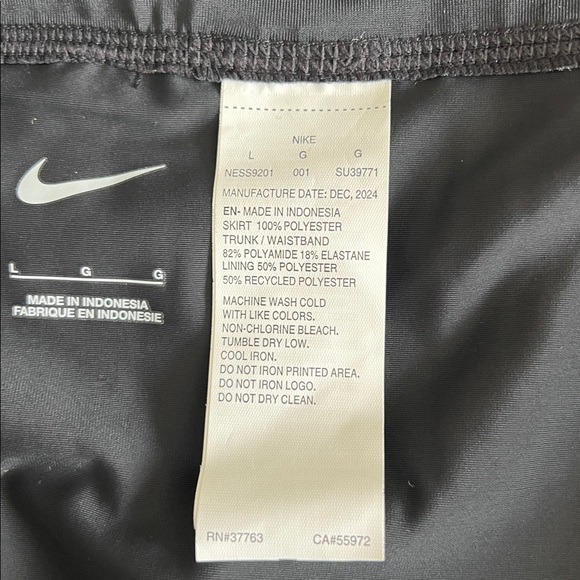 Nike Swim Women’s Essential Boardskirt Bikini Bottom - Picture 10 of 12